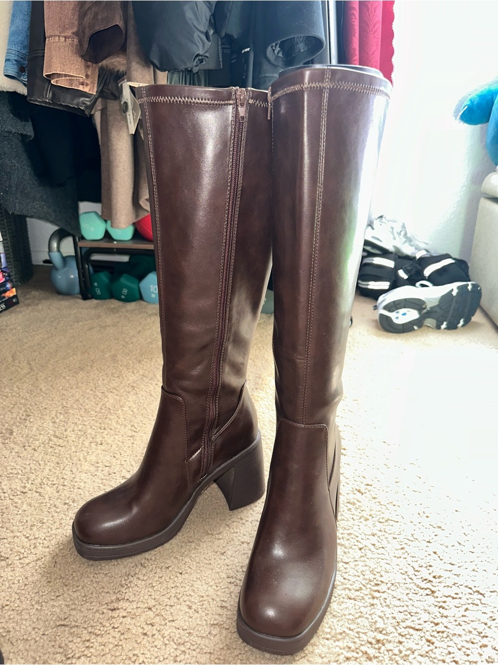 Women's Tall Brown Platform Heel Boots - Brand Unspecified